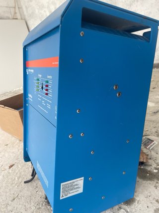Inversor Victron Energy MultiPlus 24/5000/120