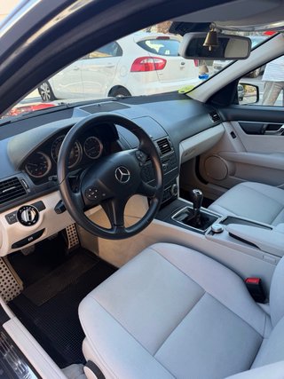 Mercedes-Benz Clase C 2011