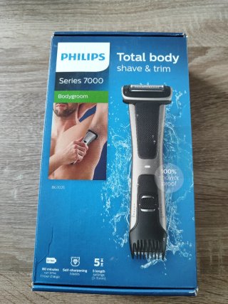 Maquinilla Philips Bodygroom Series 7000
