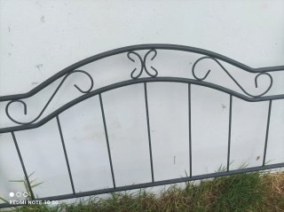 Cabecero de Metal Negro para Cama 135cm
