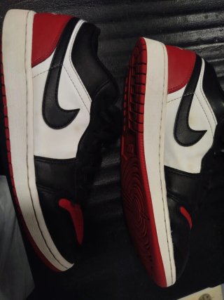 Zapatillas Nike Jordan 1 Low Rojas/Blancas/Negras