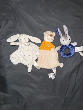 Pack de 2 Dudus y Sonajero para Bebé