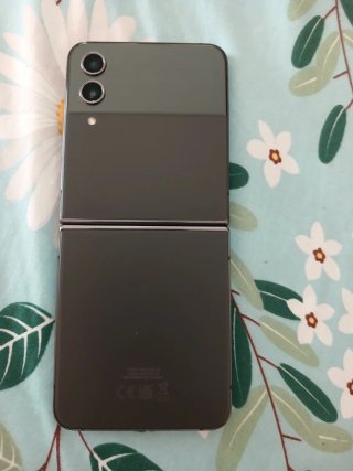 Samsung Galaxy Z Flip 4 Negro