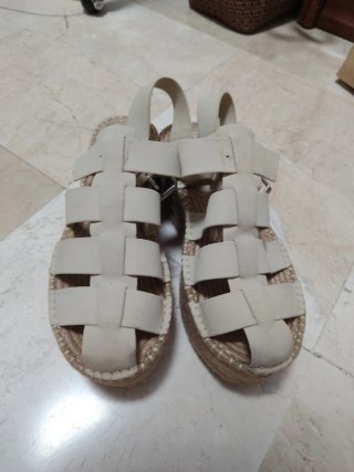 Sandalias Cangrejeras Blancas
