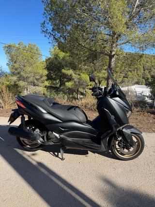 Yamaha X-MAX 125 Tech MAX Scooter