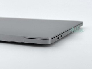 MacBook Pro 13" (2018) Intel Core i5 2.3GHz 4 núcleos - SSD 512Gb - 8GB RAM - Gris Espacial