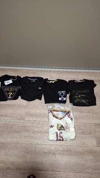 Lote de camisetas