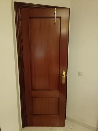 4 Puerta de interior de madera para restaurar