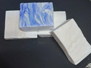 4 Jabones Artesanales