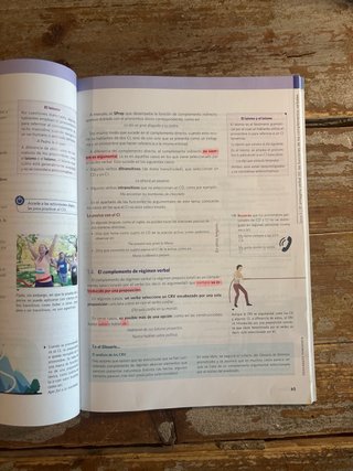 Lengua castellana y literatura 2 bachillerato :...