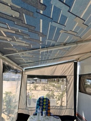 Cerramiento Leiwand para caravana