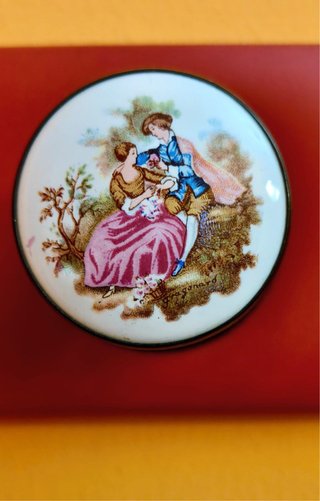 Perchero Vintage porcelana Fragonard￼ y Piel