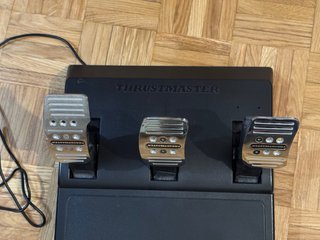 Volante Thrustmaster T150 Pro