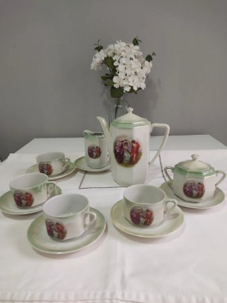Juego de café vintage porcelana 4 tazas