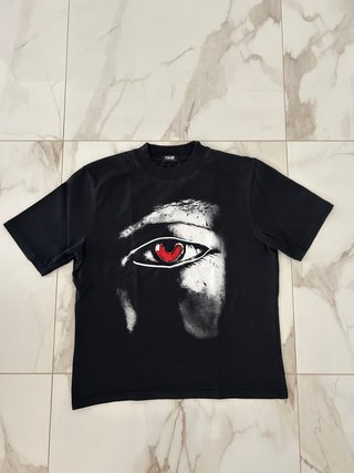 T-shirt PSALMS nera con stampa occhio