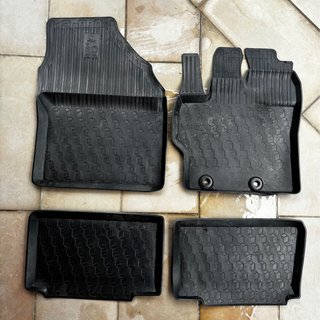 Alfombrillas de Goma para Toyota Yaris