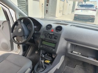 Volkswagen Caddy 2009