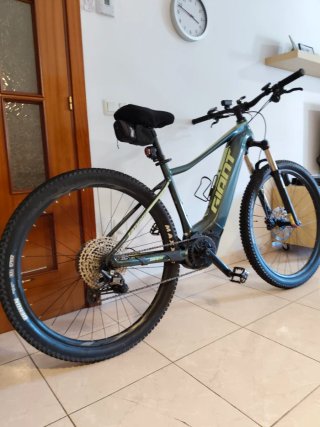 E-Bike Giant Fathom E+ Precio innegociable.