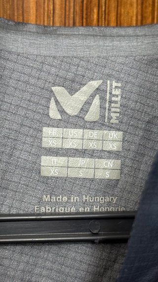 Cazadora Millet Trilogy