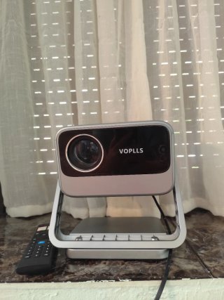 Proyector VOPLLS 4K con Autofocus