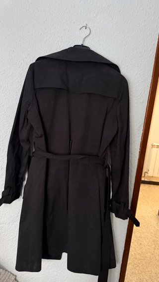 Gabardina Negra Caramelo