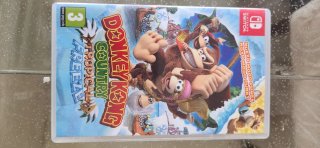Donkey Kong Country Tropical Freeze Switch