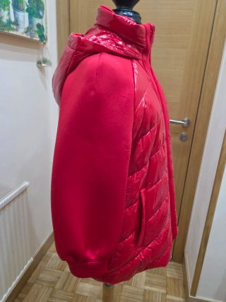 Parka Purificación García Roja