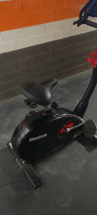 Bicicleta Estática Reebok GB40