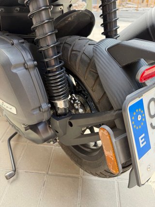 Aprilia SR GT 125 del año 2023, con solo 5.000km