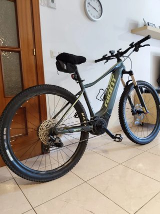 Bicicleta Eléctrica de Montaña Giant