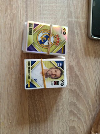 Cromos Real Madrid y Quique Sánchez Flores
