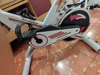 Bicicleta Estática Fit-Force 24 KG