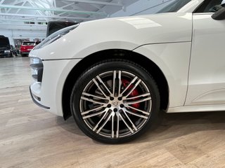 Porsche Macan Turbo Performance