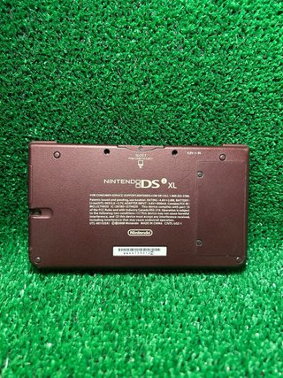 Nintendo DSi XL Marrón con Juegos