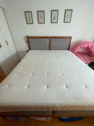 Cama 200x180 Tapizada y Madera con colchon ikea
