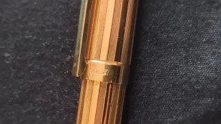 Bolígrafo S.T. Dupont Dorado