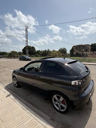 SEAT Ibiza fr 6l 2004