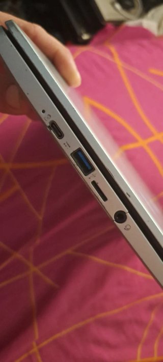 Portátil Acer N19Q2 Plateado