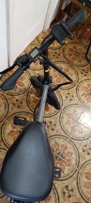 Bicicleta Eléctrica Plegable Eskute F100