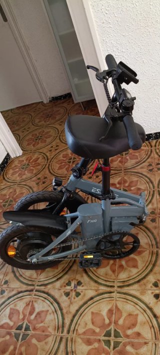 Bicicleta Eléctrica Plegable Eskute F100