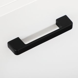 Mueble de baño blanco de aglomerado con 2 armarios