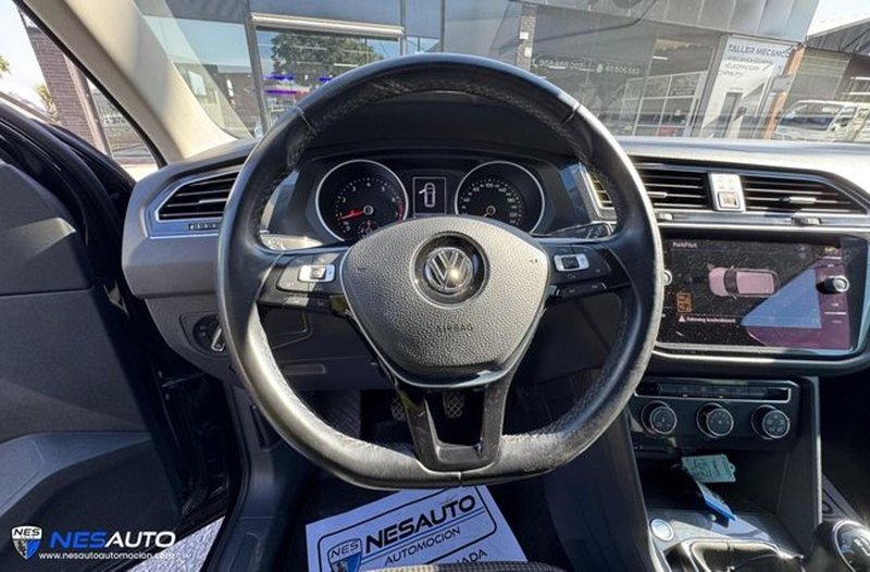 Volkswagen Tiguan 2018, foto 12