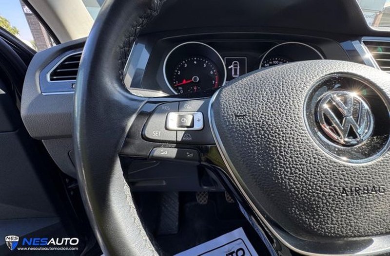 Volkswagen Tiguan 2018, foto 16
