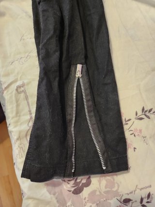 Pantalón campana gótico emo negro