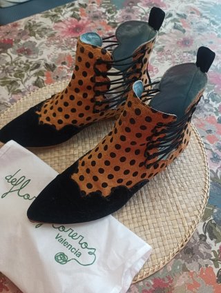 BOTINES DE FLORES Y FLOREROS, T-39