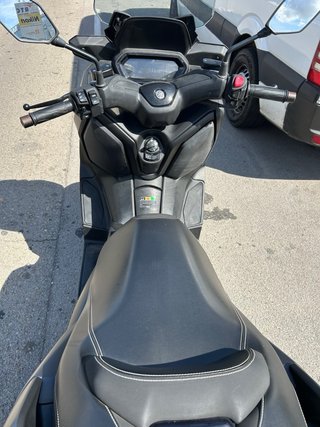 Yamaha Xmax 125