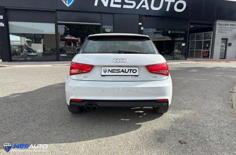 Audi A1 1.4 TFSI Adrenalin 2015, foto 3