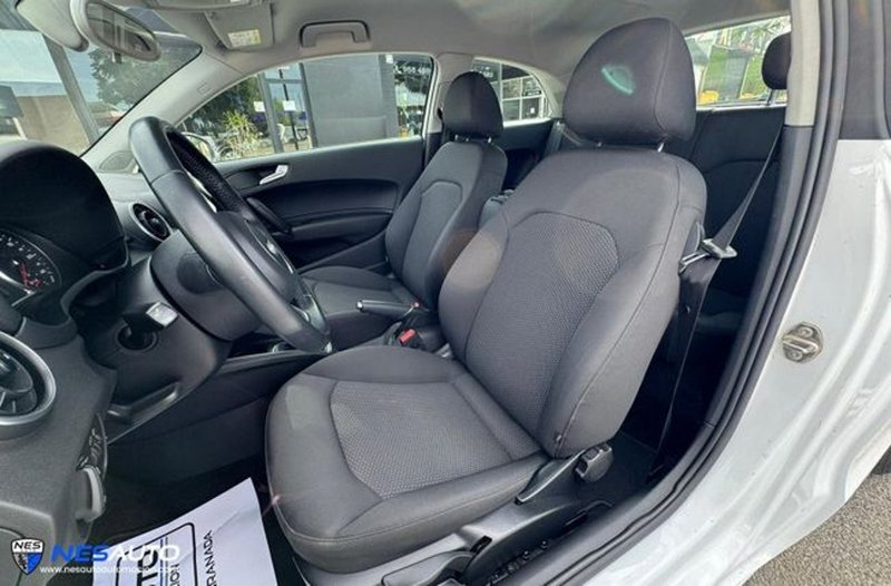 Audi A1 1.4 TFSI Adrenalin 2015, foto 9