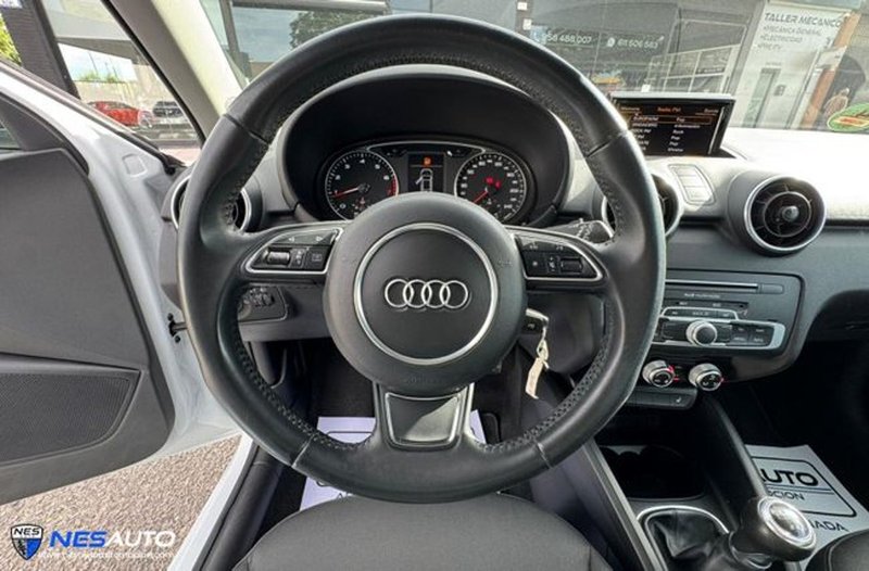 Audi A1 1.4 TFSI Adrenalin 2015, foto 10