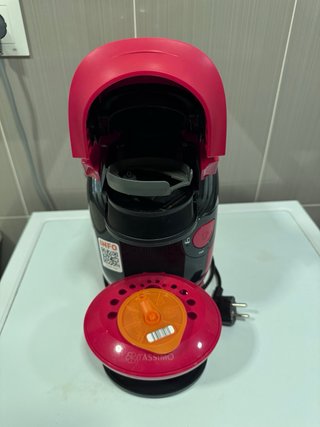 Cafetera Tassimo Bosch Roja